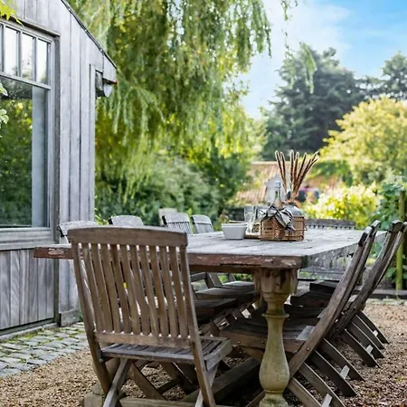 Huswell - Authentic Vacation 'de Blauwe Kroon' Holiday home